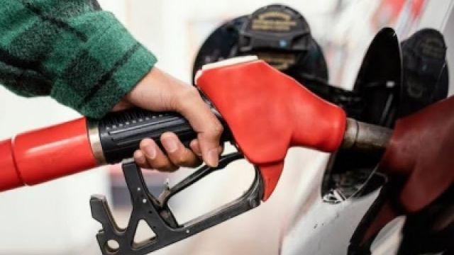 Caro carburante, la presidente Todde: “nell’ultima variazione di bilancio sono stati stanziati 60 milioni per sostenere il sistema produttivo e tutelare i sardi”