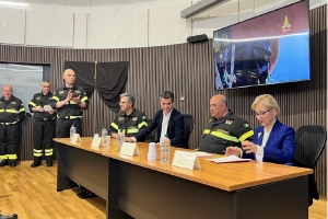 Firmato il protocollo Comune-Agenzia del Demanio-Vigili del Fuoco per l'acquisizione della Caserma di Cagliari
