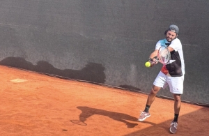 Campionati italiani di tennis di seconda categoria al TC Cagliari  Ingarao, Caparco, Gabrieli e Rocco in semifinale