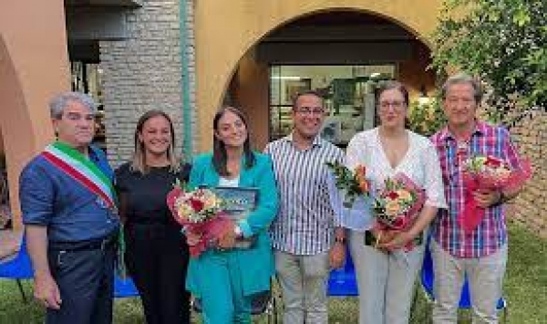 Mogoro, amministrazione comunale premia tre neo laureati con tesi su sclerosi, urbanistica e dipendenze