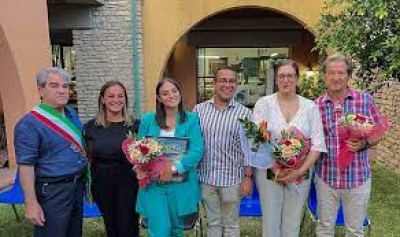 Mogoro, amministrazione comunale premia tre neo laureati con tesi su sclerosi, urbanistica e dipendenze