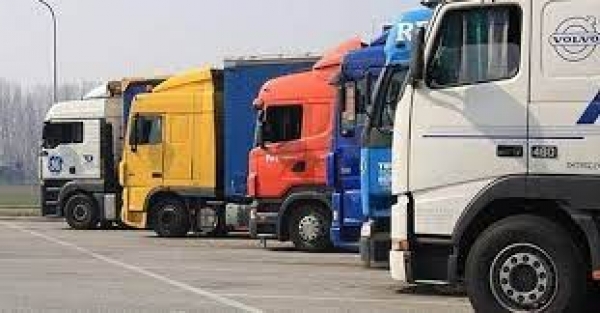 Formazione, dalla Giunta un milione per bonus patenti autotrasportatori, incentivi fino a 3.500 euro