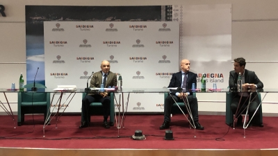 Turismo, la Regione sponsorizza la Sardegna: "Altri fermi, noi abbiamo ottenuto risultati"