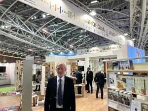 Editoria: a Torino assessore Biancareddu inaugura lo stand della Regione Sardegna della Fiera del Libro