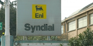L'assessore Pili: "Eni abbandona Macchiareddu col benestare del governo: grave"