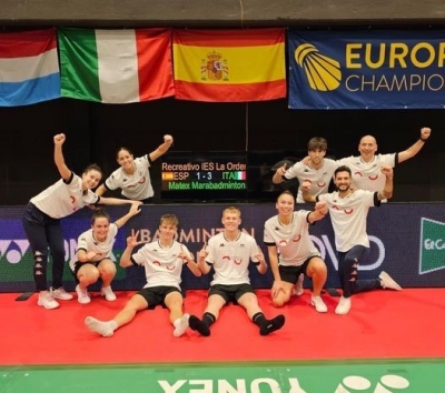 Oviedo.L'esultanza di Matex in cima all'Europa