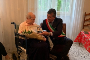 Cagliari, compleanno numero 100 per Pierina Busu