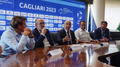 Turismo, mondiale a Cagliari. Assessore Chessa: "Sardegna -Triathlon &egrave; un binomio vincente per la promozione dell'Isola"
