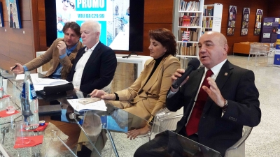 Turismo, assessore Chessa: "Aumentano le rotte per la Sardegna, destinazione turistica sempre pi&ugrave; richiesta"