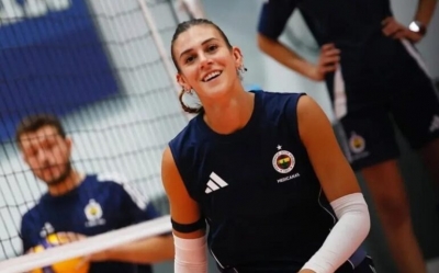 Alessia Orro torna in Sardegna con la sua nuova squadra, la palleggiatrice sarda sar&agrave; premiata dall'assessora Portas