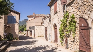 Spopolamento e povert&agrave;, la Regione Sardegna rafforza gli interventi: focus su casa, natalit&agrave; e sviluppo nei piccoli comuni