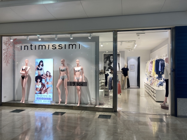 Vertenza Calzedonia e Intimissimi: soluzioni trovate, le dipendenti riassunte