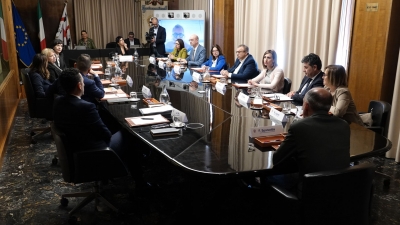 Al via la prima riunione della Giunta Todde