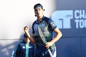 Il clima Davis di Cagliari trascina Sonego al successo: super rimonta contro Michelsen