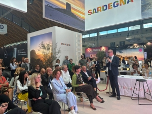 La Regione Sardegna al TTG 2025 di Rimini: assessore Cuccureddu, "Numeri record che rafforzano il nostro posizionamento nel mondo&rdquo;