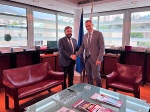 Trasporti, l'assessore Moro incontra il presidente corso Gilles Simeoni: creare una vera connessione tra i due sistemi di continuit&agrave; territoriale con nuove rotte marittime e il coinvolgimento di Air Corsica