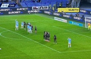 Una fase di Lazio-Cagliari