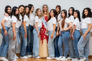 L&rsquo;Isola abbraccia Miss Mondo: al via le selezioni per scegliere la reginetta che rappresenter&agrave; la Sardegna
