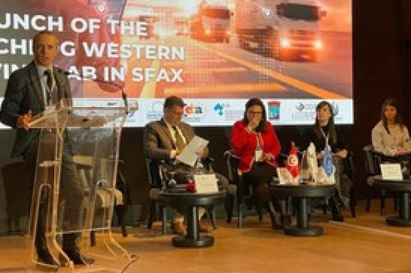Il professor Fancello all'Universit&agrave; di Sfax (Tunisia), durante i lavori inerenti la Mobilit&agrave; transfrontaliera