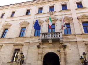 Palazzo Ducale si tinge di azzurro per sensibilizzare sulle malattie rare