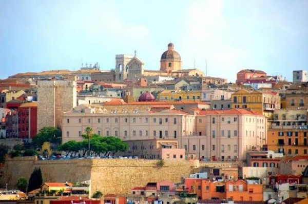 Realizzazione e gestione di mercati tematici in Piazza del Carmine e Piazza Giovanni XXIII: al via le manifestazioni di interesse