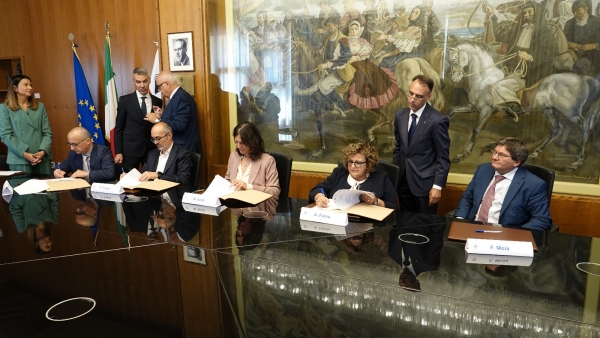 No women no panel, la Regione sottoscrive l'intesa per la promozione della parit&agrave; di genere