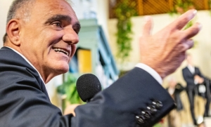 Milia sindaco di Quartu, a Nuoro confermato Soddu