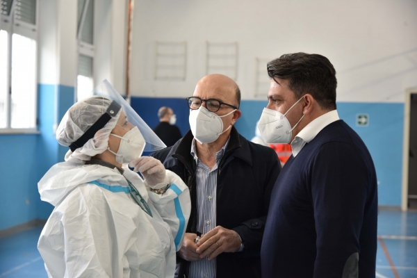 Sardi e sicuri, screening di massa sulla popolazione del Nuorese
