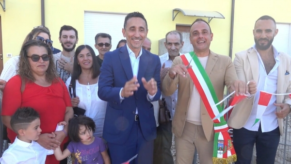 Consegnati a Osilo otto nuovi alloggi popolari. L&rsquo;assessore Piu: "Un esempio virtuoso e replicabile che rispetta diritto alla casa e sostenibilit&agrave;"