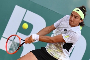 Sardegna Open, colpaccio di Mattia Bellucci al Sardegna Open: eliminato l&rsquo;ex top-10 Schwartzman