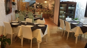 Pranzo di Ferragosto, stime FIPE Sud Sardegna: il 70 per cento dei ristoranti rester&agrave; aperto, men&ugrave; fissi tra 40 e 80 euro e prodotti identitari
