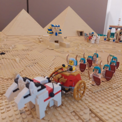 A Quartu la mostra dei mattoncini Lego fa il bis, in esposizione nuove opere del noto brickbuilder Maurizio Lampis, prima assoluta per una city di 12 metri quadri e c'&egrave; anche Alessia Orro