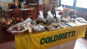 Pasqua e Pasquetta: vincono i prodotti "Made in Sardina", boom di prenotazioni negli agriturismo