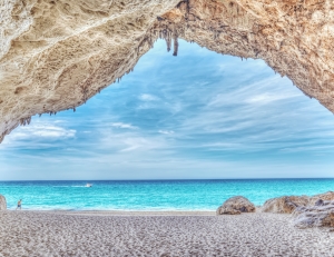La Sardegna &egrave; tra le mete preferite dagli europei e dagli italiani per le vacanze d&rsquo;agosto 2025, secondo Jetcost