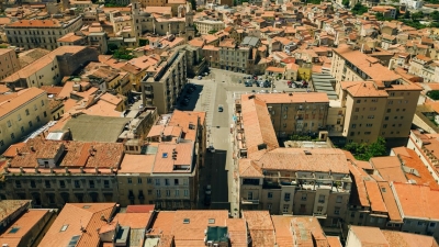 Piano Casa 2026, la Regione non condivide l&rsquo;impostazione del Decreto. L&rsquo;assessore Spanedda: &ldquo;Difendiamo il Governo del territorio e il patrimonio pubblico&rdquo;. L&rsquo;assessore Piu: &ldquo;Provvedimento lontano dai problemi reali e risorse inadeguate&rdquo;