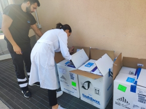 Vaccini Covid, consegnate questa mattina all'ospedale Binaghi oltre 23 mila dosi