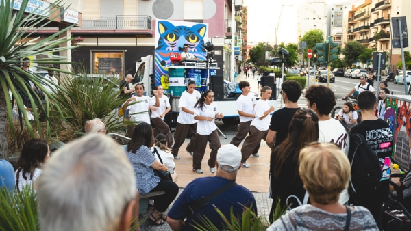 L&rsquo;arte non va in letargo: la Via del Mare si accende d'inverno tra Street Art Week, musica e solidariet&agrave; internazionale