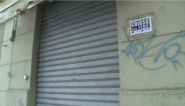 Commercio in crisi in Sardegna: - 4.363 imprese scomparse in un solo anno. Le risorse del DL 203 non bastano. Confcommercio Sardegna: "Servono interventi pi&ugrave; strutturali, il comparto perde imprese ogni anno"