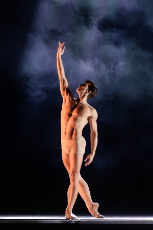 L'Estate di Mont'e Prama: oggi &egrave; il giorno di Roberto Bolle a Tharros