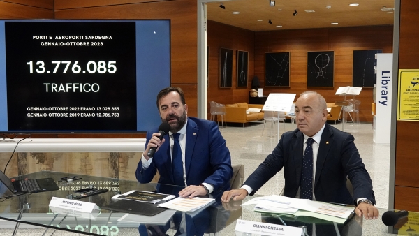 Trasporti e turismo, assessori Moro e Chessa: "I numeri del traffico passeggeri negli scali aeroportuali dimostrano il successo delle politiche regionali"
