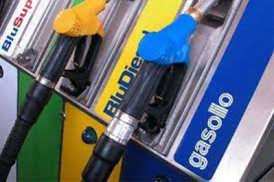 Caro gasolio, allarme anche nell&rsquo;Isola tra le imprese autotrasporto