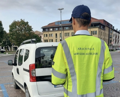 Quartu, pi&ugrave; ordine nei parcheggi grazie alle nuove competenze degli ausiliari del traffico